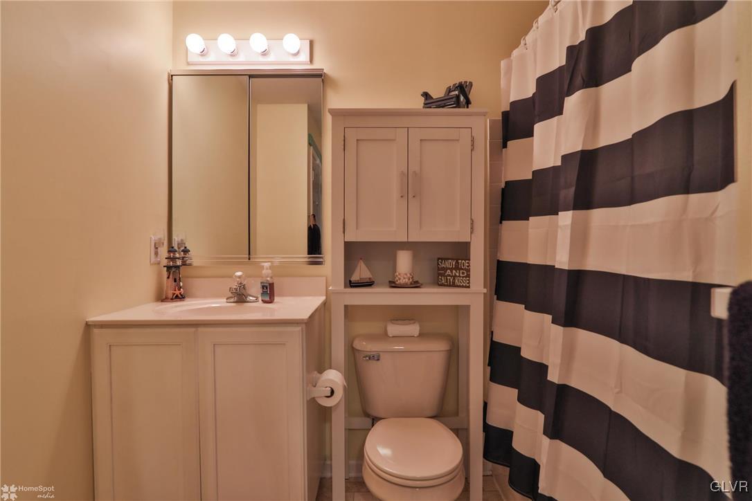 5170 Spring Ridge Drive East Lower Macungie Township, PA 18062 - Photo 30 of 44