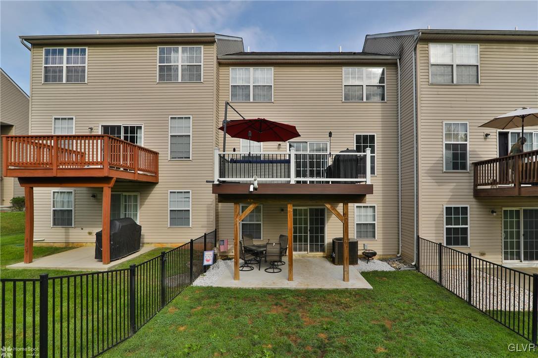 5170 Spring Ridge Drive East Lower Macungie Township, PA 18062 - Photo 3 of 44