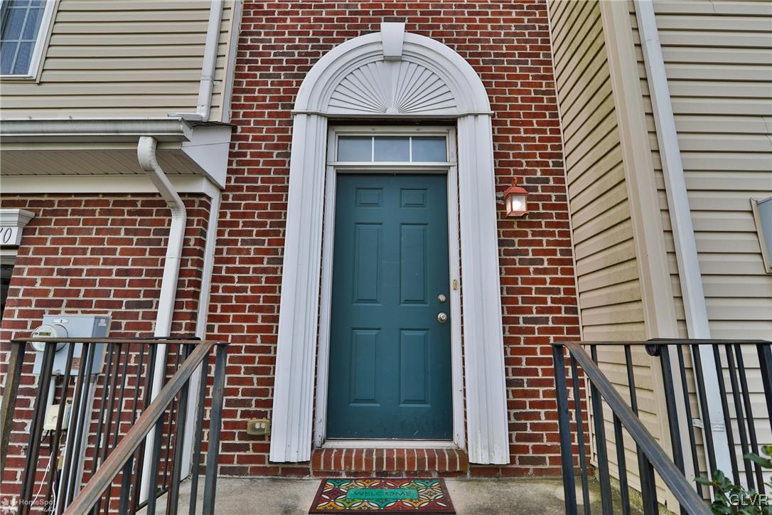 5170 Spring Ridge Drive East Lower Macungie Township, PA 18062 - Photo 5 of 44