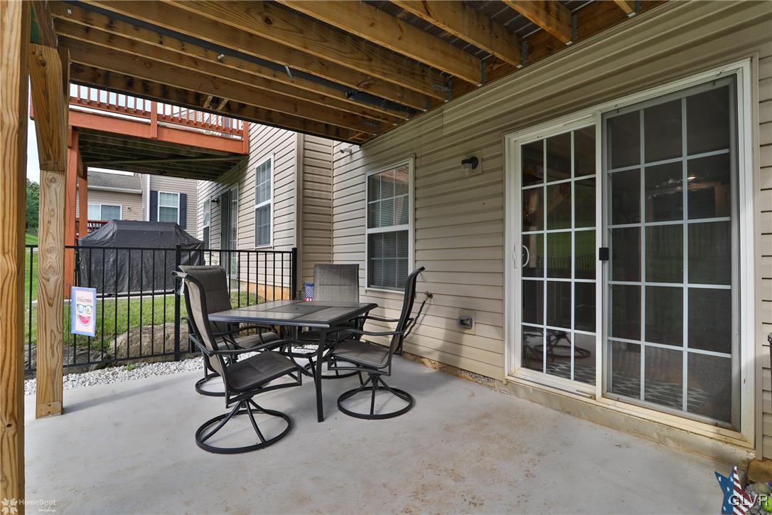 5170 Spring Ridge Drive East Lower Macungie Township, PA 18062 - Photo 9 of 44