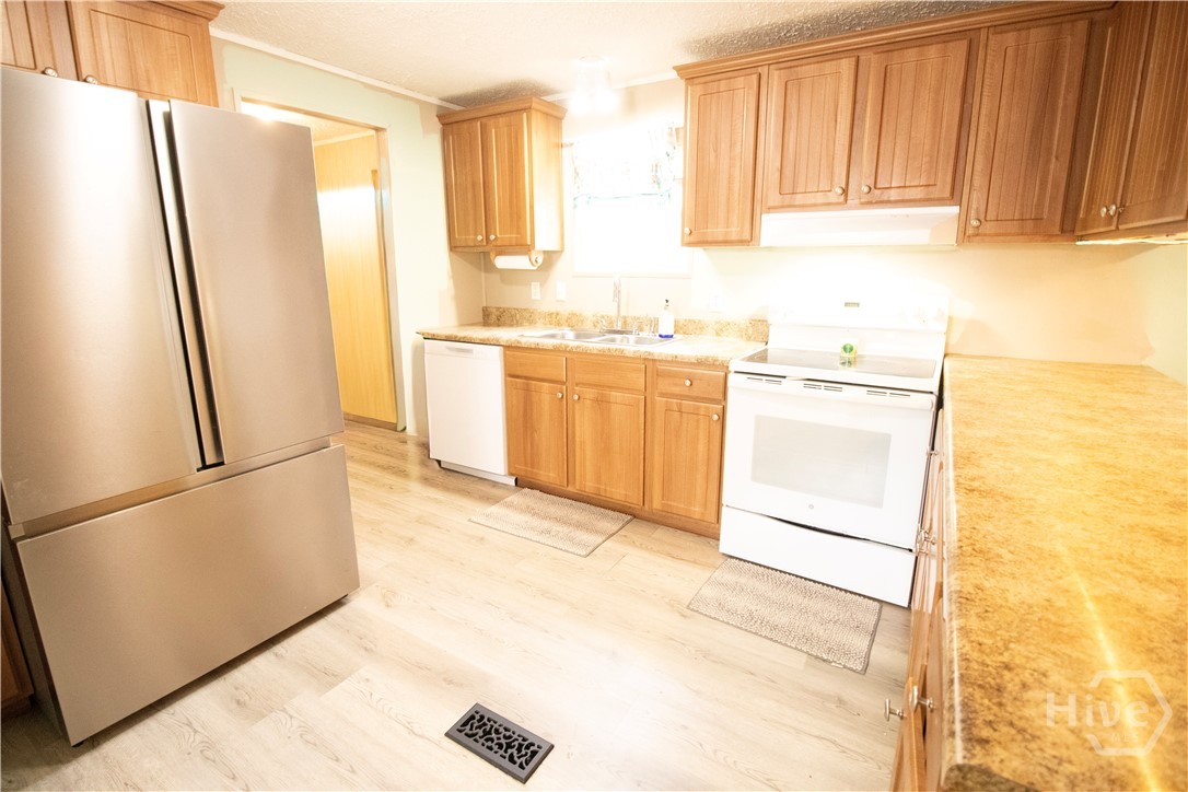 2879 Seed Tick Road Ellabell, GA 31308 - Photo 10 of 19