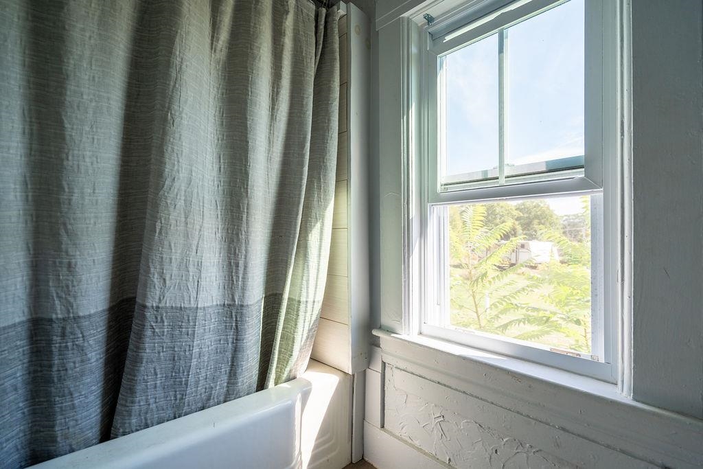 147 Middle Road Deerfield, NH 03037 - Photo 21 of 55