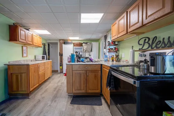 $799,900 | 147 Middle Road, Deerfield, NH 03037