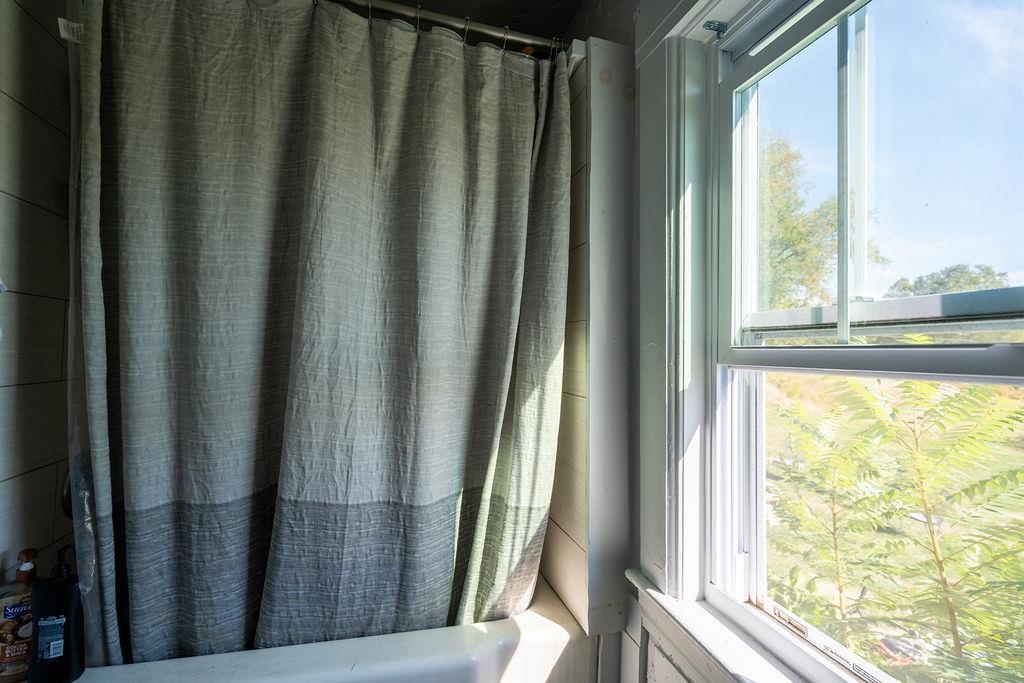 147 Middle Road Deerfield, NH 03037 - Photo 22 of 55