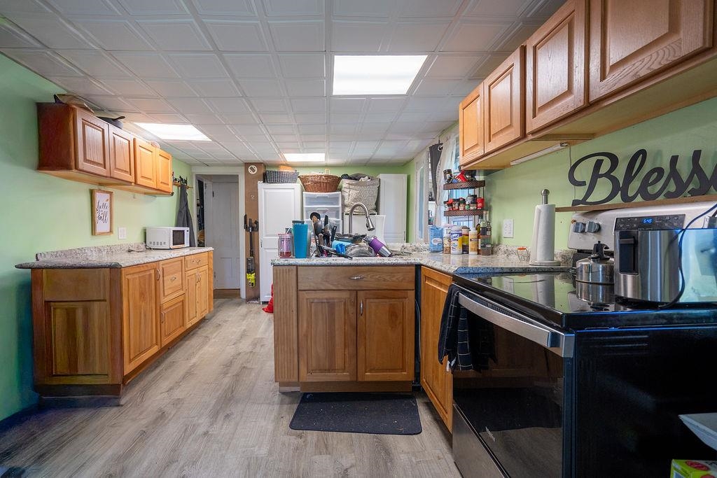 147 Middle Road Deerfield, NH 03037 - Photo 23 of 55