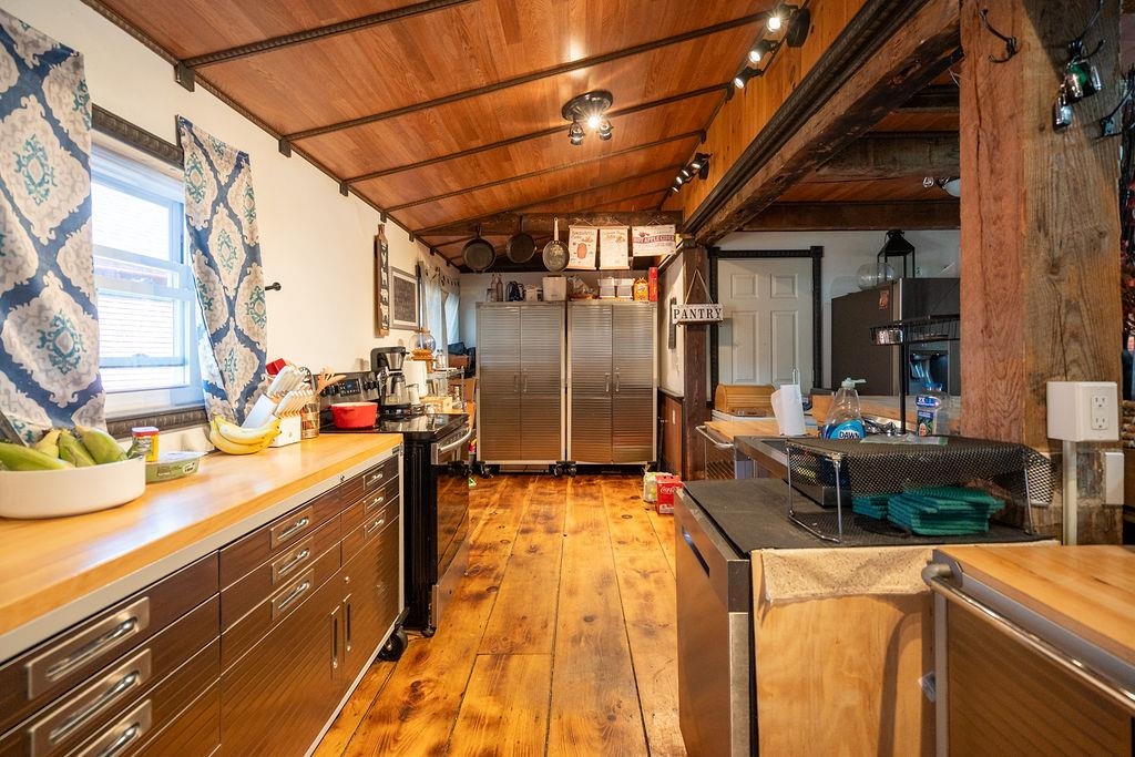 147 Middle Road Deerfield, NH 03037 - Photo 33 of 55