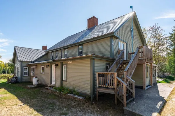 $799,900 | 147 Middle Road, Deerfield, NH 03037