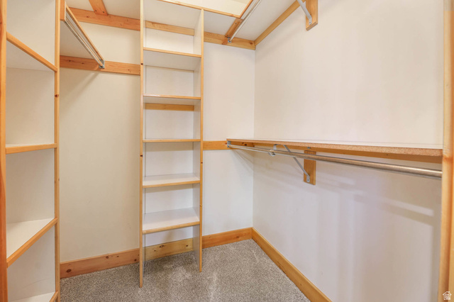605 North Loafer Canyon Road Elk Ridge, UT 84651 - Photo 11 of 53 Walk in closet in primary suite.