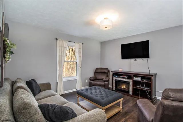 $519,900 | 5020 Roundtree Drive, Middleville, MI 49333