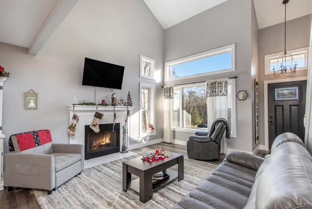 $519,900 | 5020 Roundtree Drive, Middleville, MI 49333