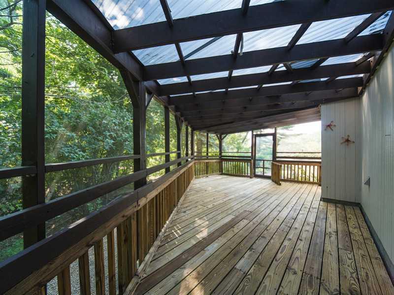 126 Stroudwater Road Portland, ME 04102 - Photo 23 of 24 Other. Screened Porch