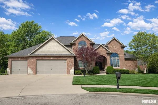 $814,900 | 3511 West Upper Creek Court, Dunlap, IL 61525