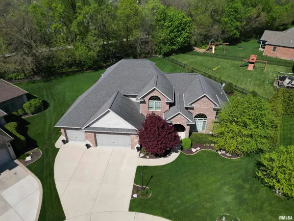 $814,900 | 3511 West Upper Creek Court, Dunlap, IL 61525