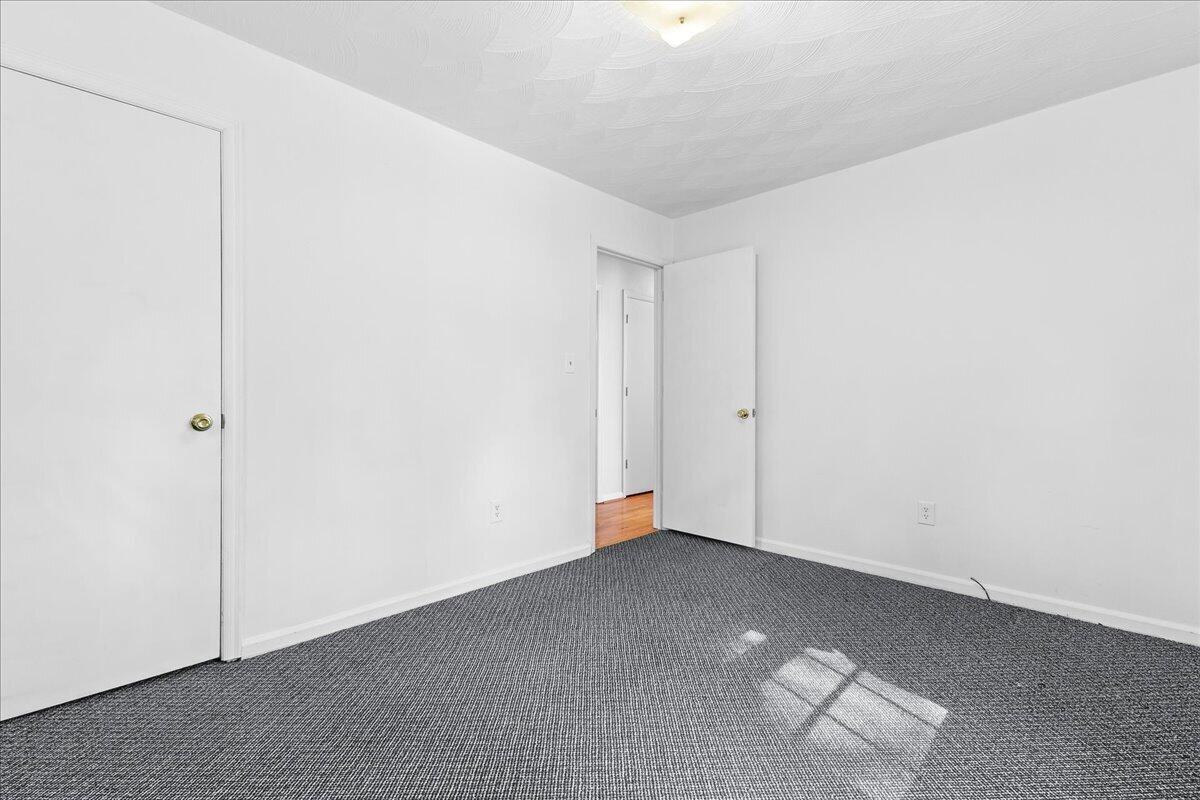 59 Silverbirch Drive Blue Ridge, VA 24064 - Photo 20 of 35 20-59 Silverbirch Dr-20