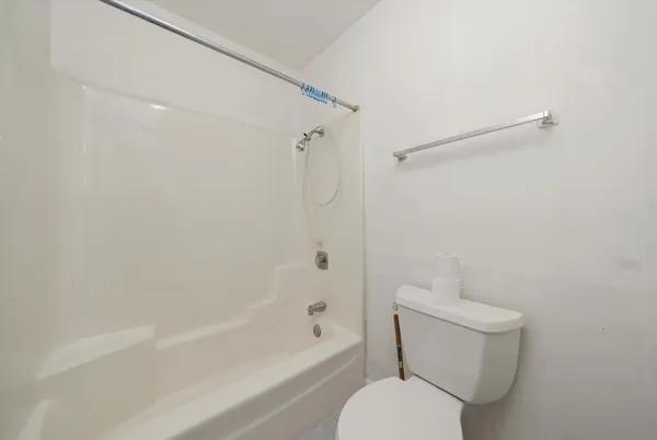 $247,500 | 152 Oakhurst Road, Matteson, IL 60443