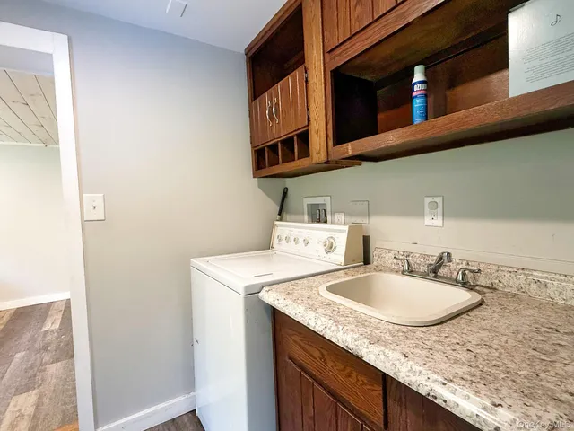 $289,900 | 1753 State Route 209, Wurtsboro, NY 12790