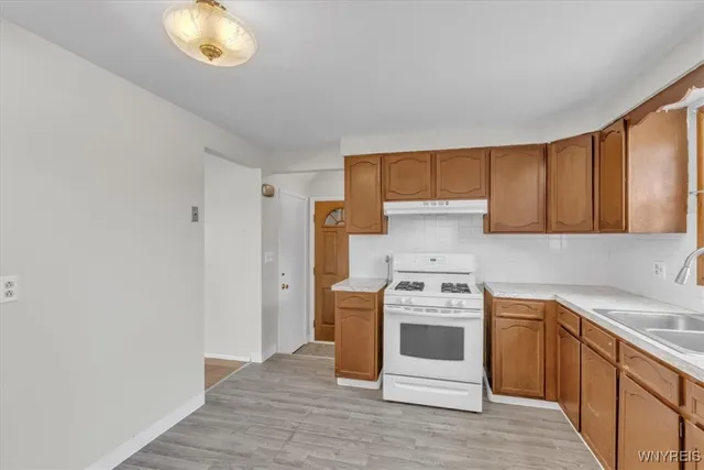 $265,000 | 57 Karen Lane, Cheektowaga, NY 14043