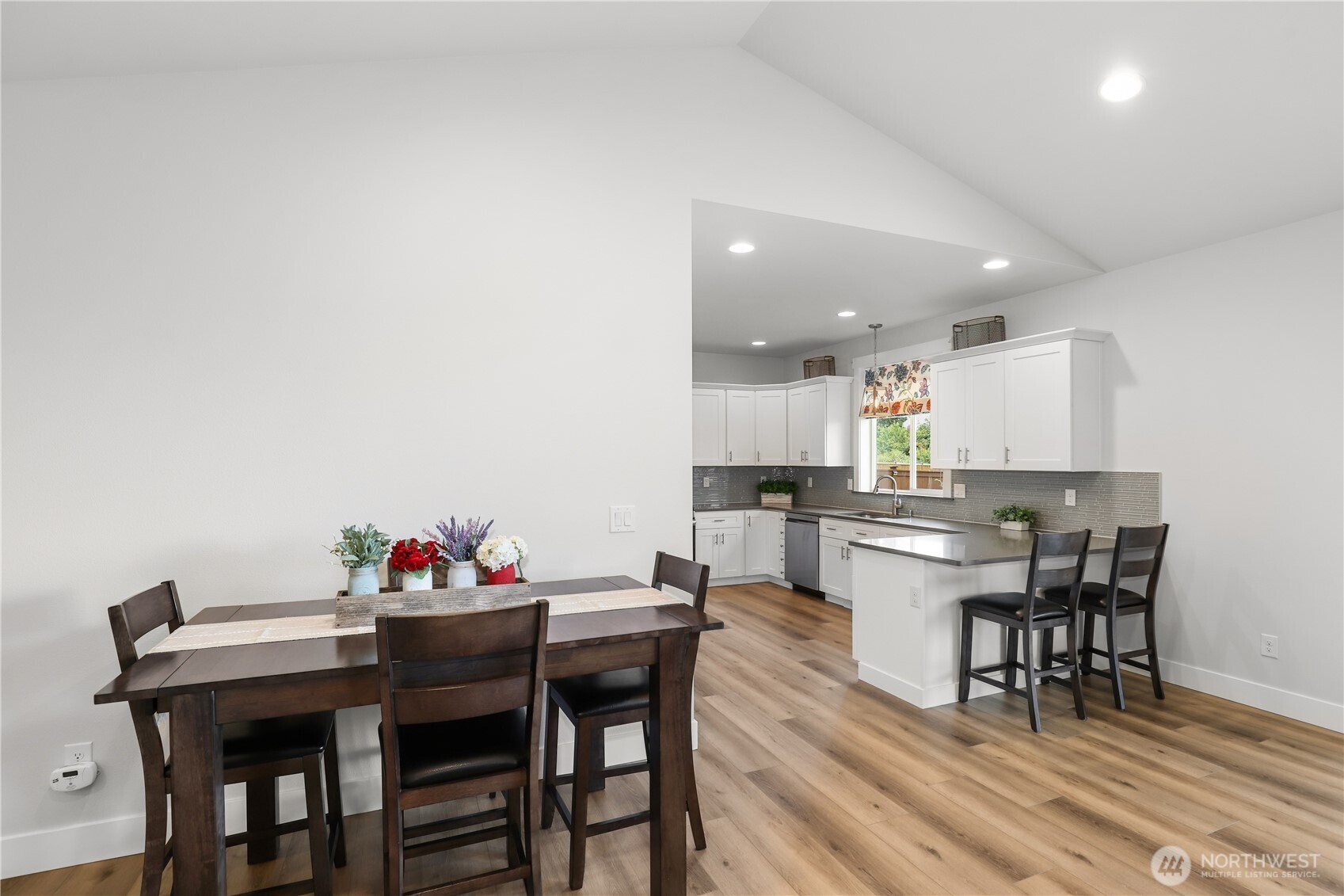 10135 Albany Park Lane Southwest Rochester, WA 98579 - Photo 5 of 29