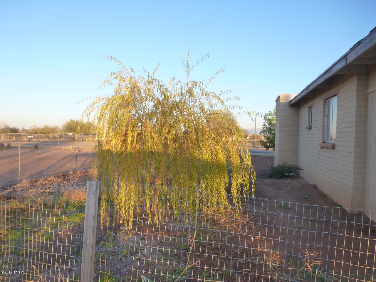 10041 North Volk Road Marana, AZ 85653 - Photo 11 of 27