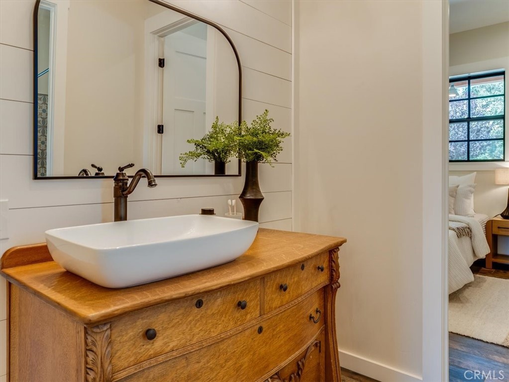 8970 San Marcos Road Atascadero, CA 93422 - Photo 33 of 50 Shared bath