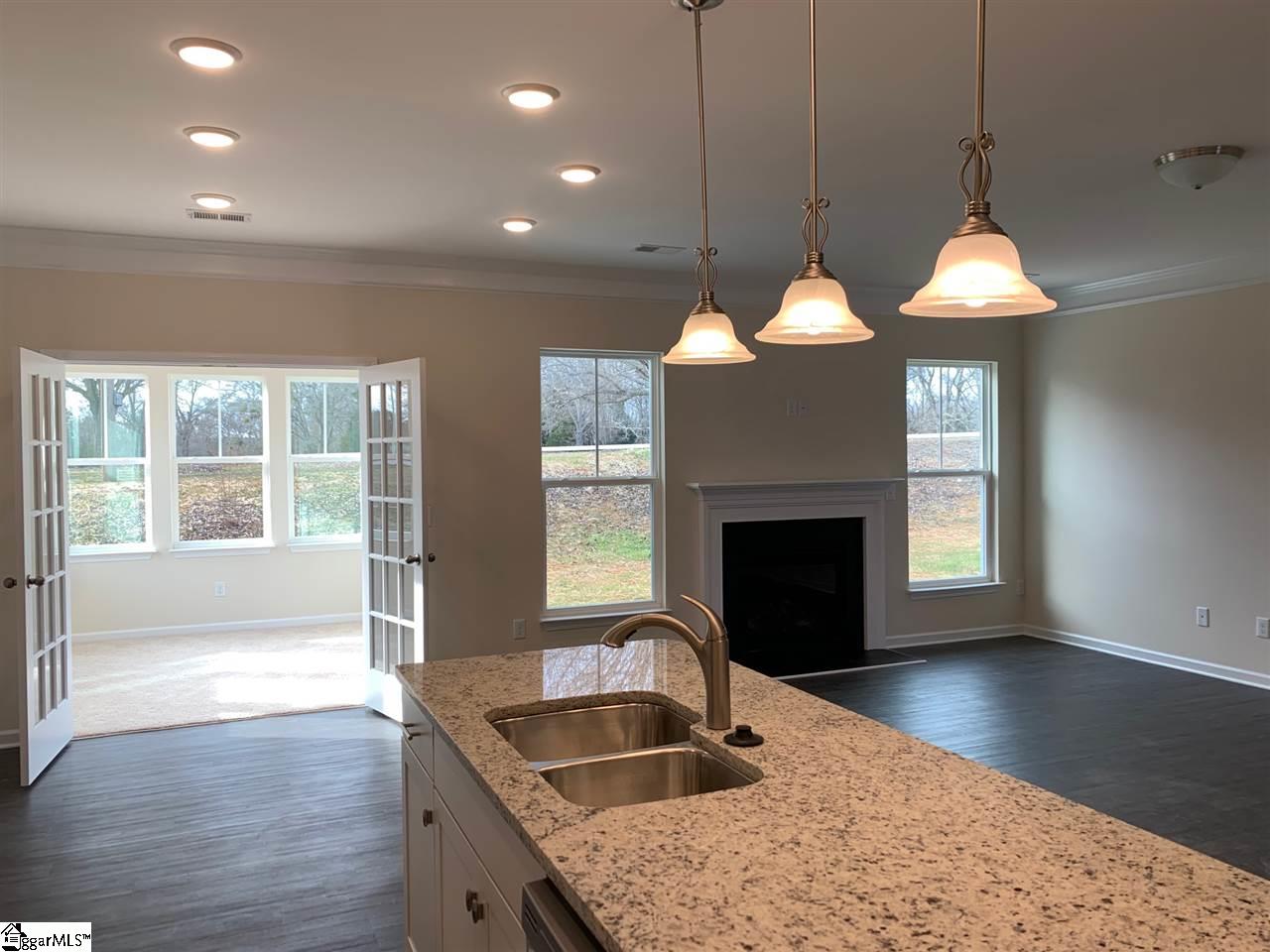 118 Parvin Court Greenville, SC 29607 - Photo 7 of 11 Gallery Image 7