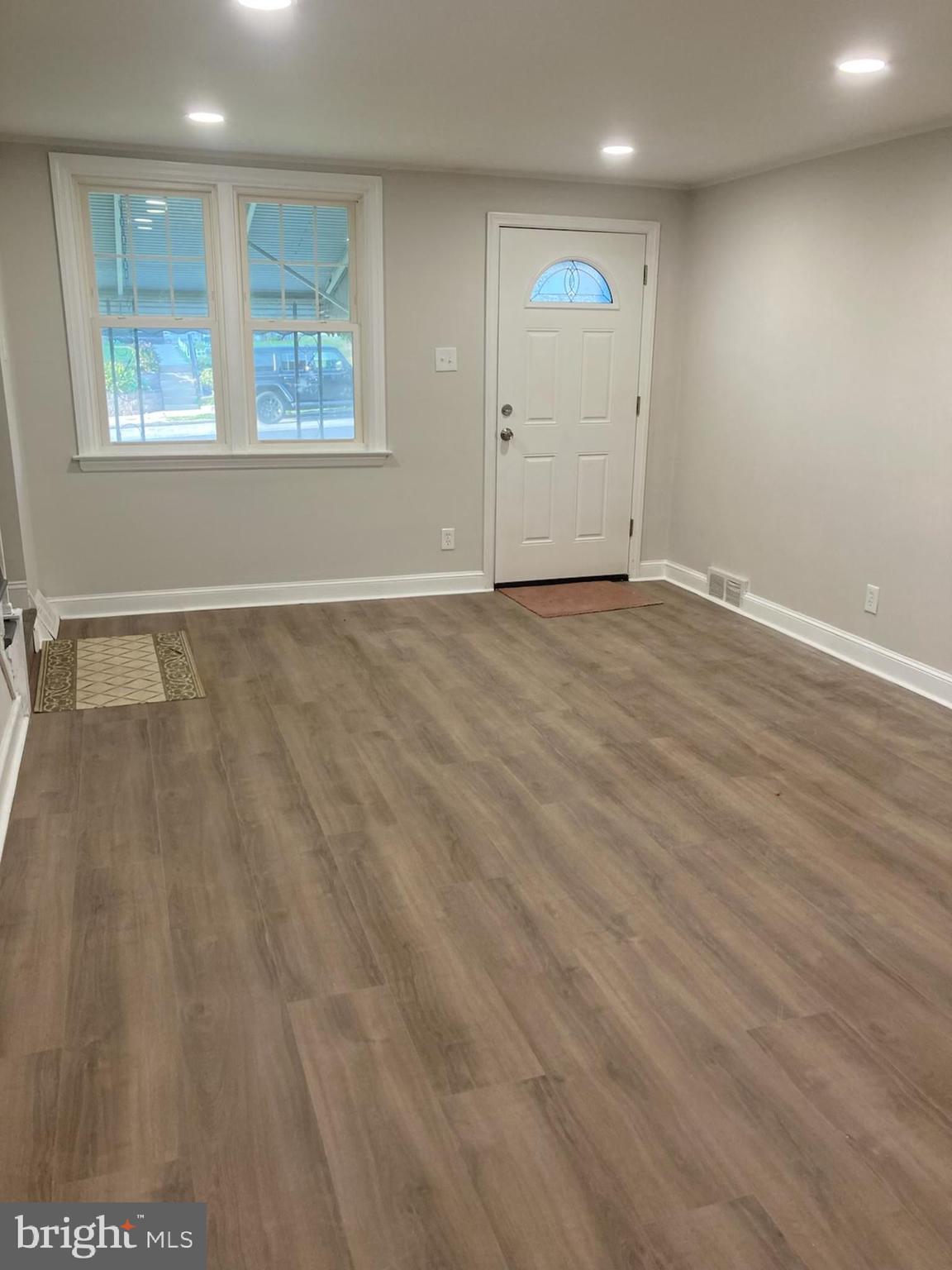 5240 Fairhaven Road Clifton Heights, PA 19018 - Photo 5 of 14