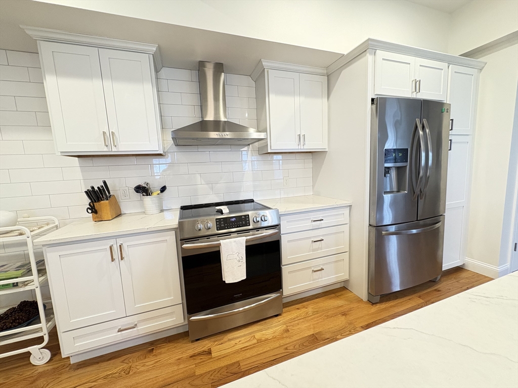 5 Pomeroy Terrace, Unit 2 Northampton, MA 01060 - Photo 4 of 18