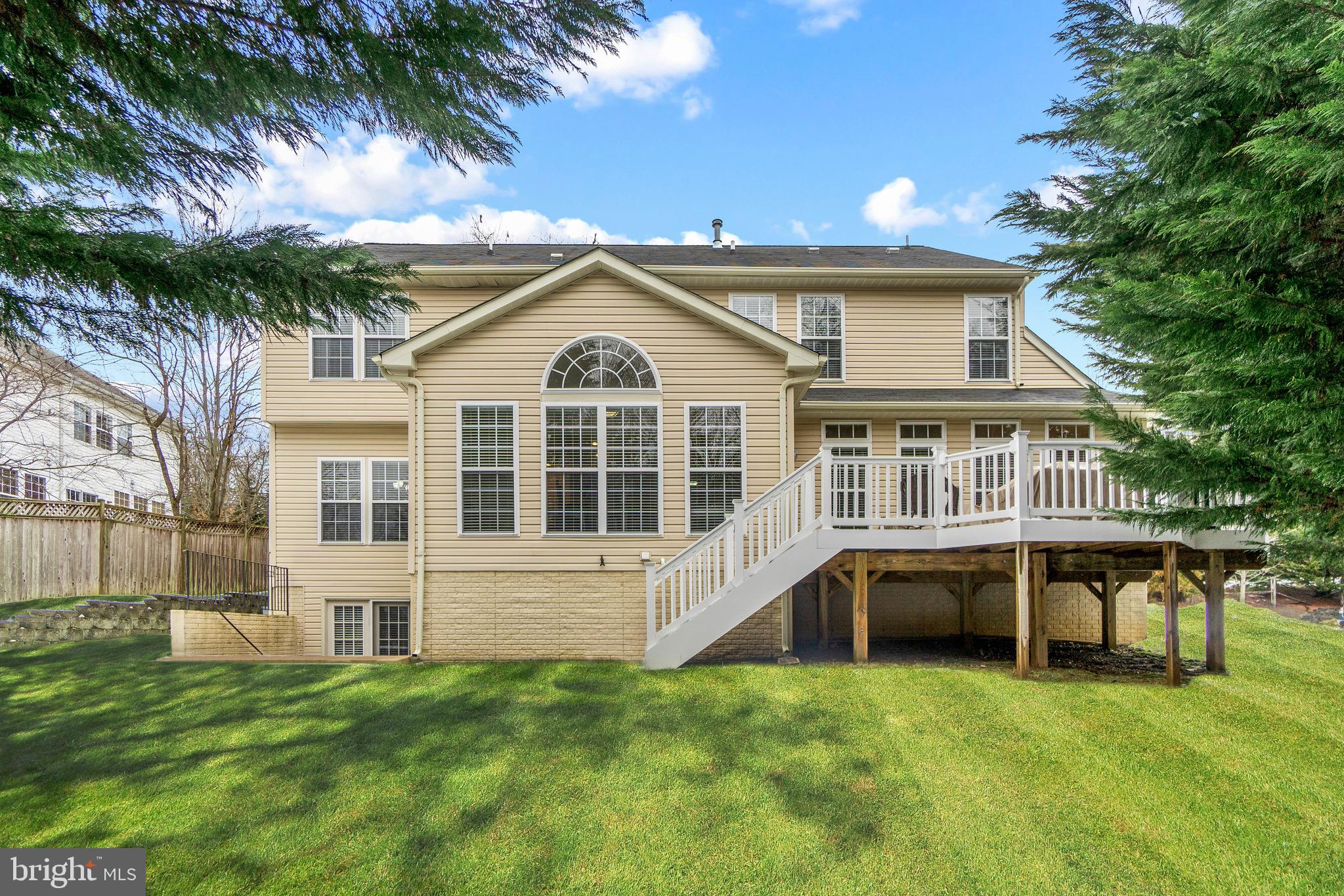 25311 Ridge Road Damascus, MD 20872 - Photo 4 of 37