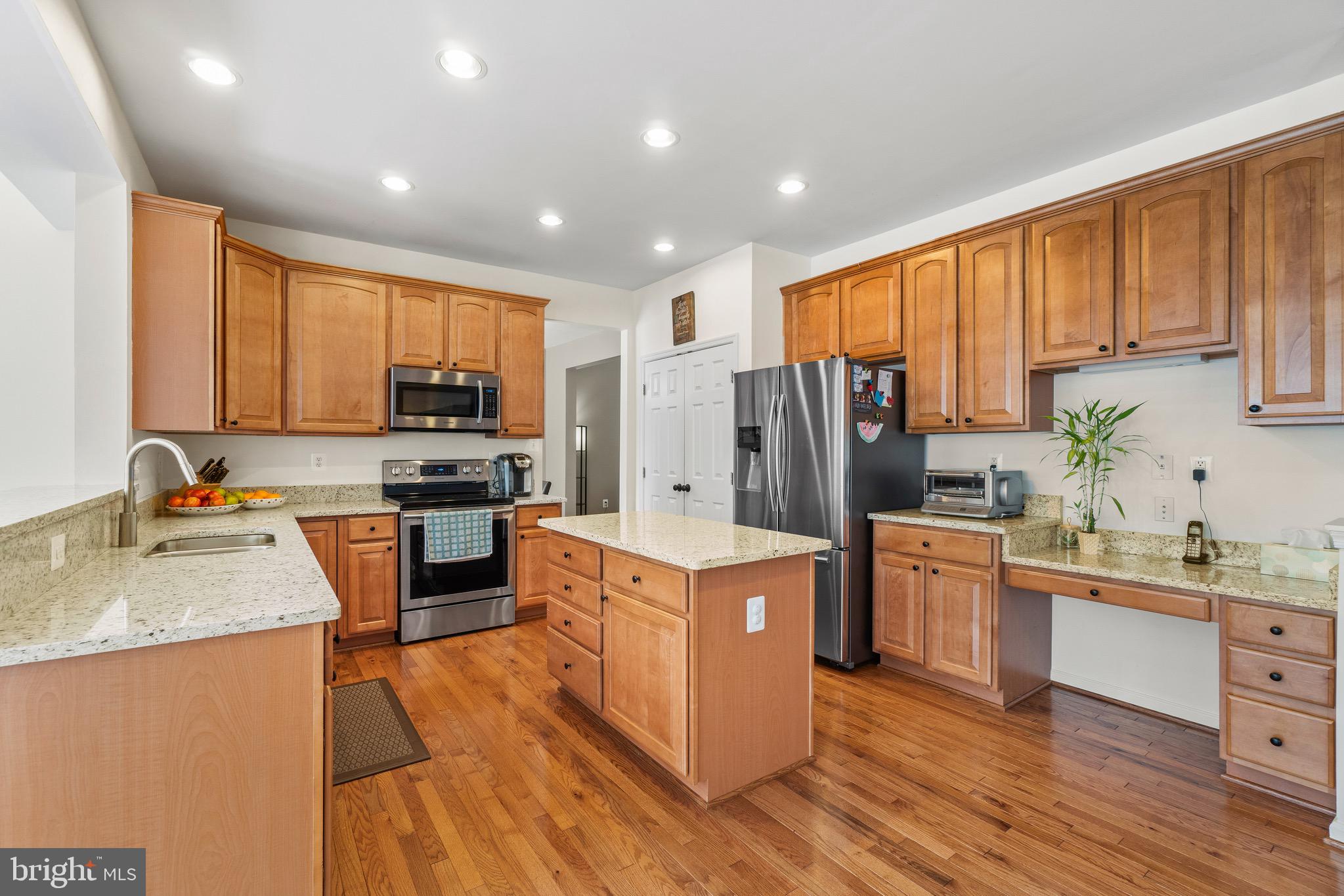 25311 Ridge Road Damascus, MD 20872 - Photo 6 of 37