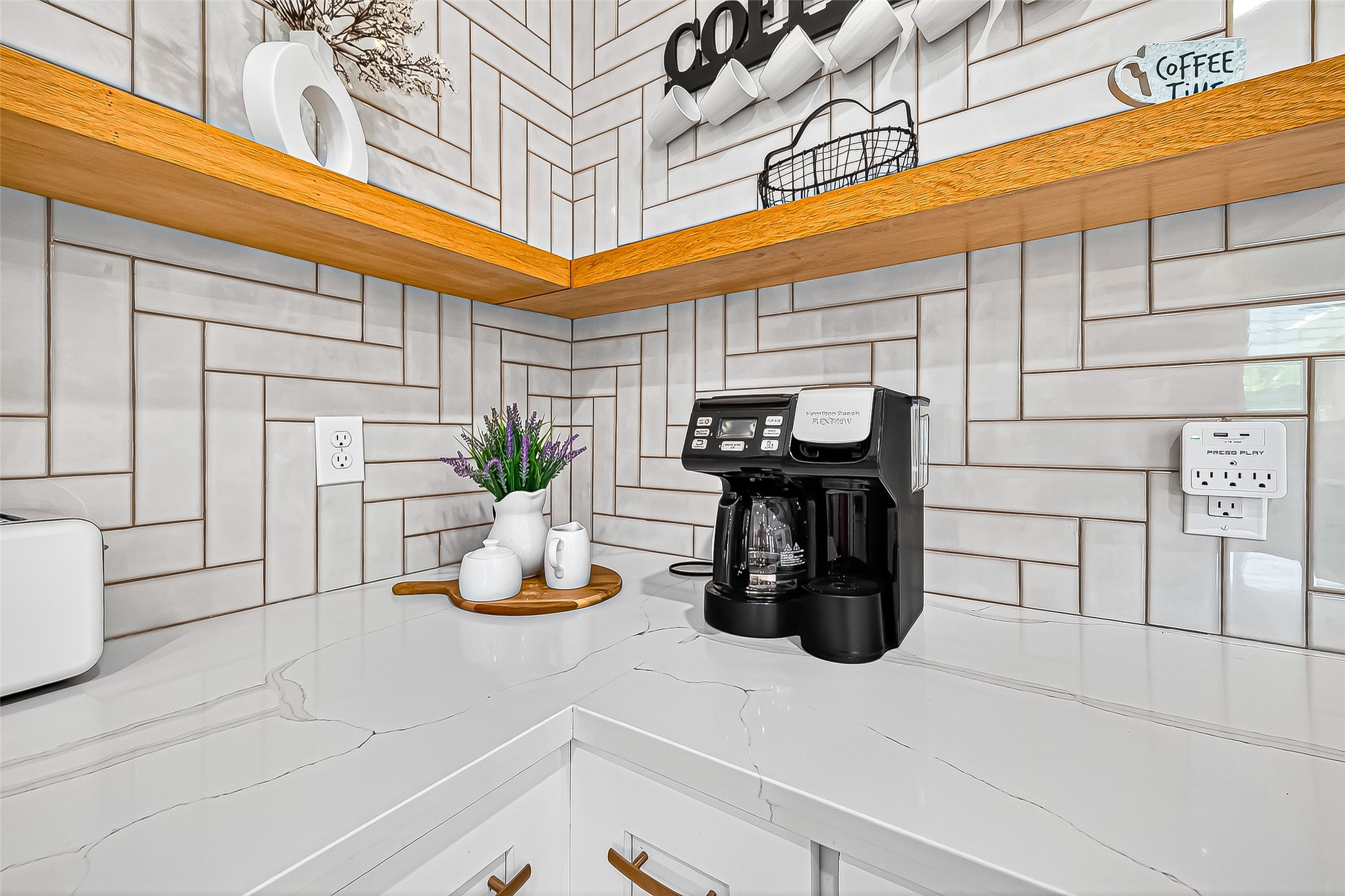 5121 Locust Street Bellaire, TX 77401 - Photo 18 of 43