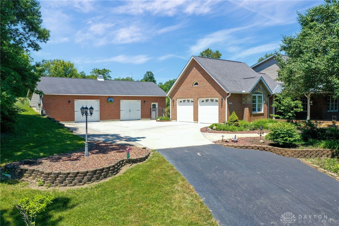 527 Warwick Road Hamilton, OH 45013 - Photo 4 of 97