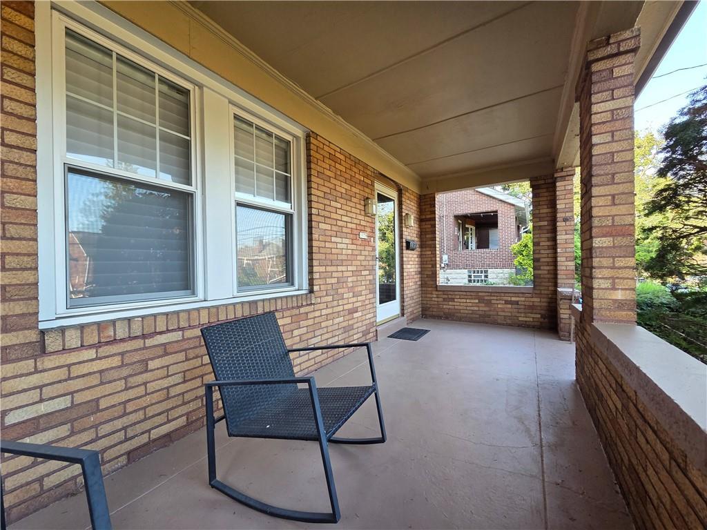 2928 Fernwald Road Pittsburgh, PA 15217 - Photo 3 of 48 Gallery Image 3