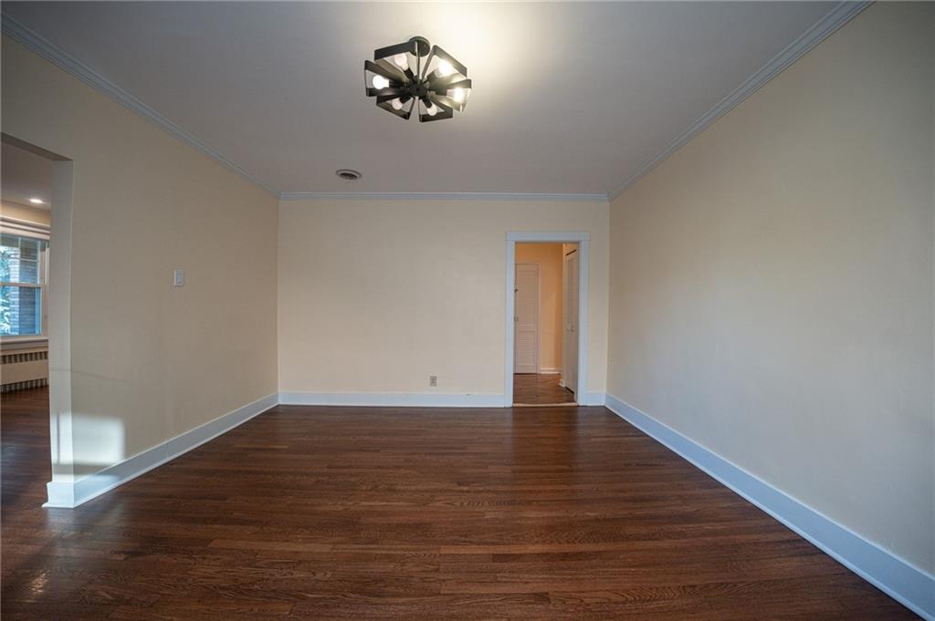 2928 Fernwald Road Pittsburgh, PA 15217 - Photo 9 of 48 Gallery Image 9