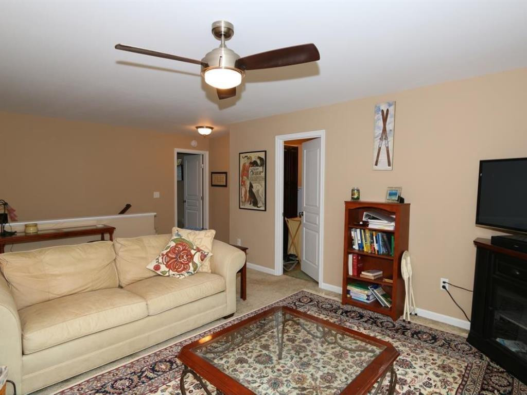 737 Sandstone Ridge Newport, KY 41076 - Photo 8 of 30 Gallery Image 8