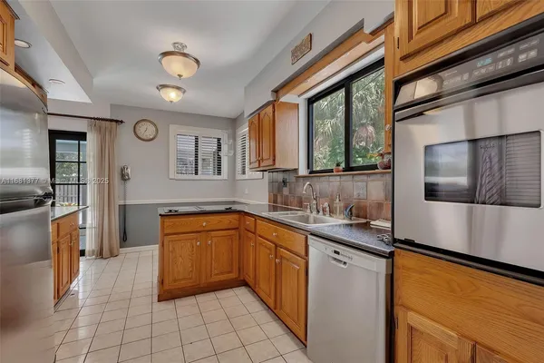 $1,250,000 | 7901 Southwest 133rd Street, Pinecrest, FL 33156