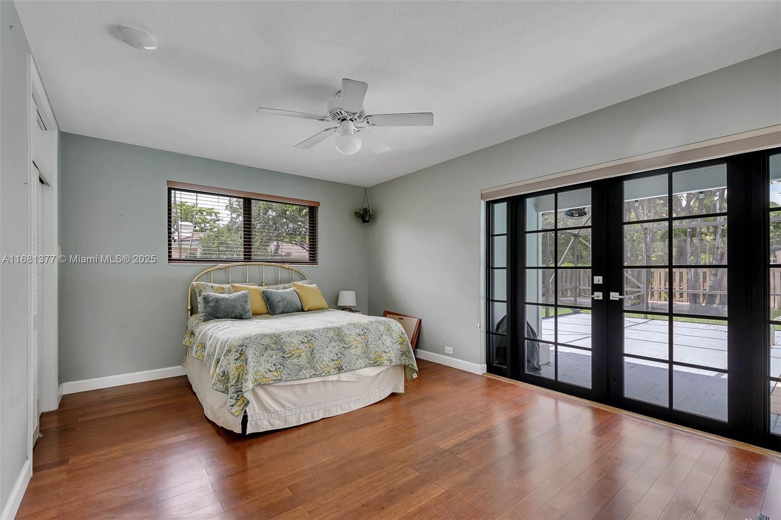 7901 Southwest 133rd Street Pinecrest, FL 33156 - Photo 15 of 27