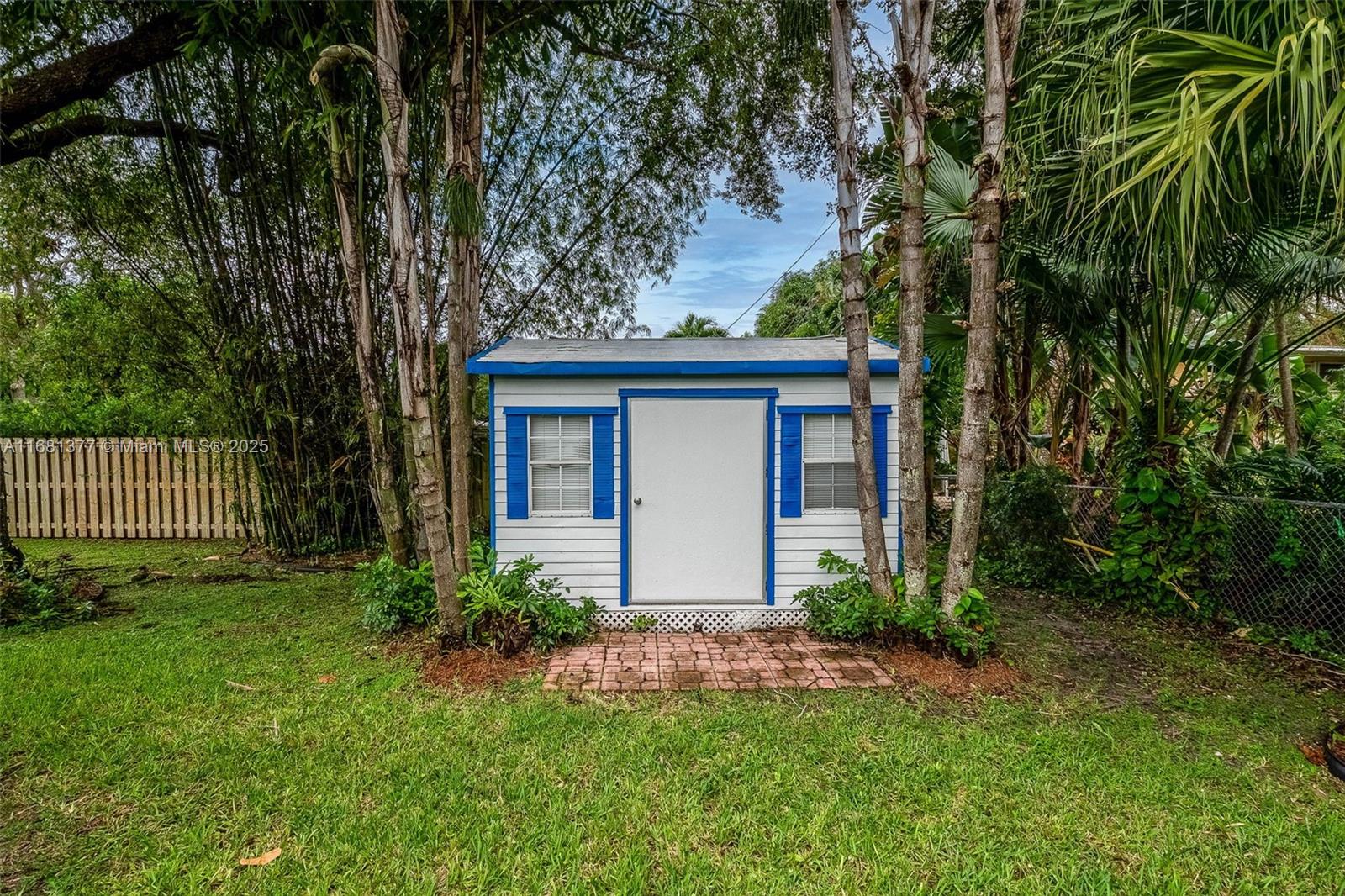 7901 Southwest 133rd Street Pinecrest, FL 33156 - Photo 26 of 27