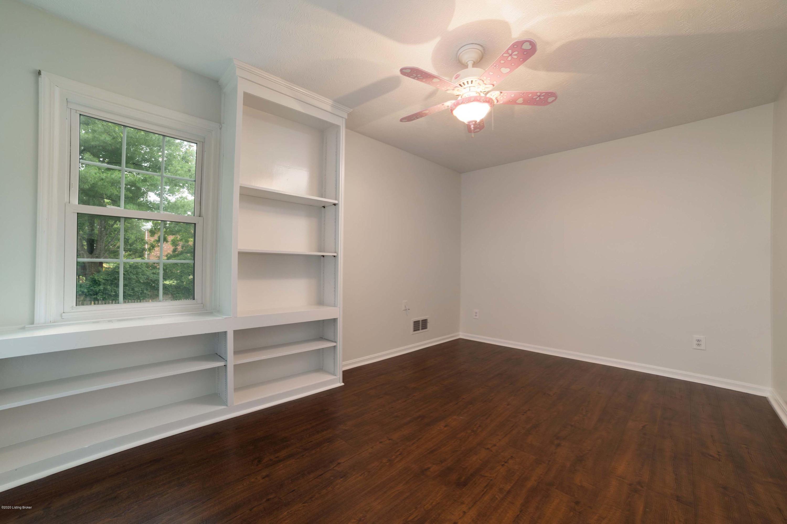 2808 Wareham Road Louisville, KY 40242 - Photo 41 of 70 Wareham041