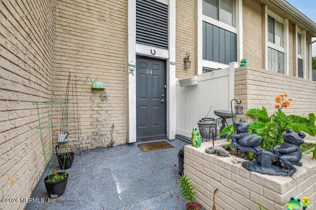8880 Old Kings Road South, Unit 34 Jacksonville, FL 32257 - Photo 5 of 39 Main Entry