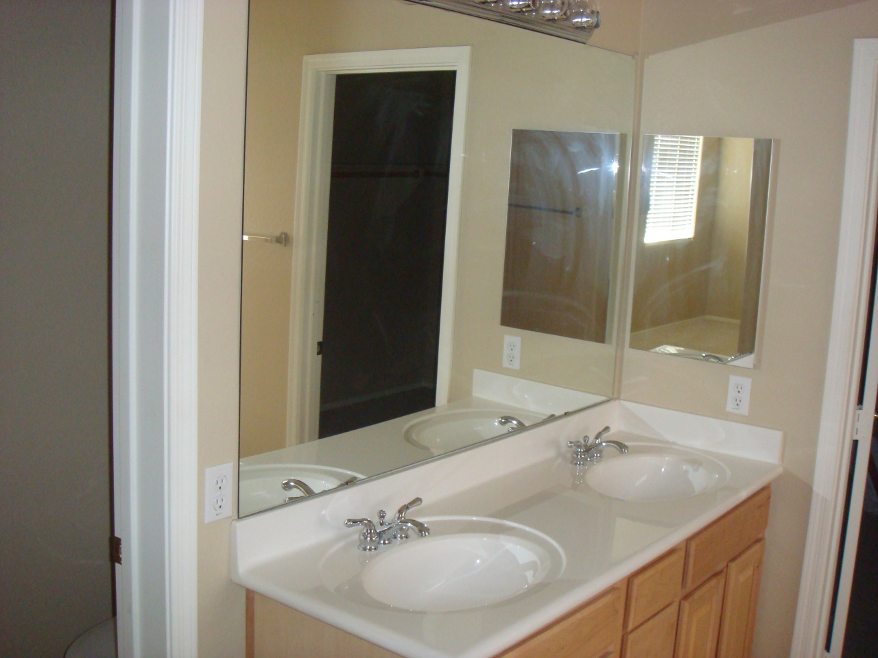 6909 West Carter Road Laveen, AZ 85339 - Photo 16 of 25 MASTER BATH #1