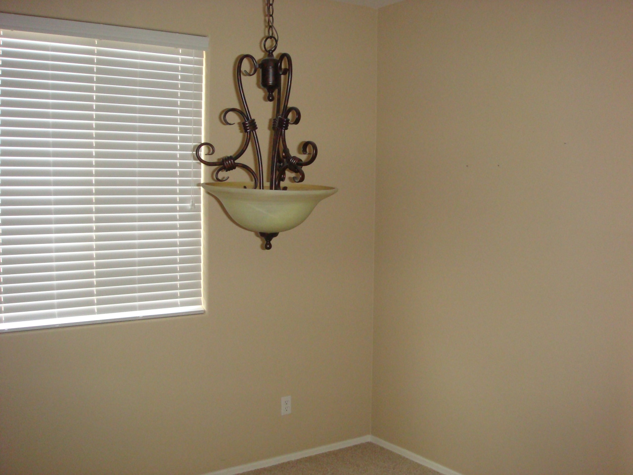 6909 West Carter Road Laveen, AZ 85339 - Photo 4 of 25 DINNING