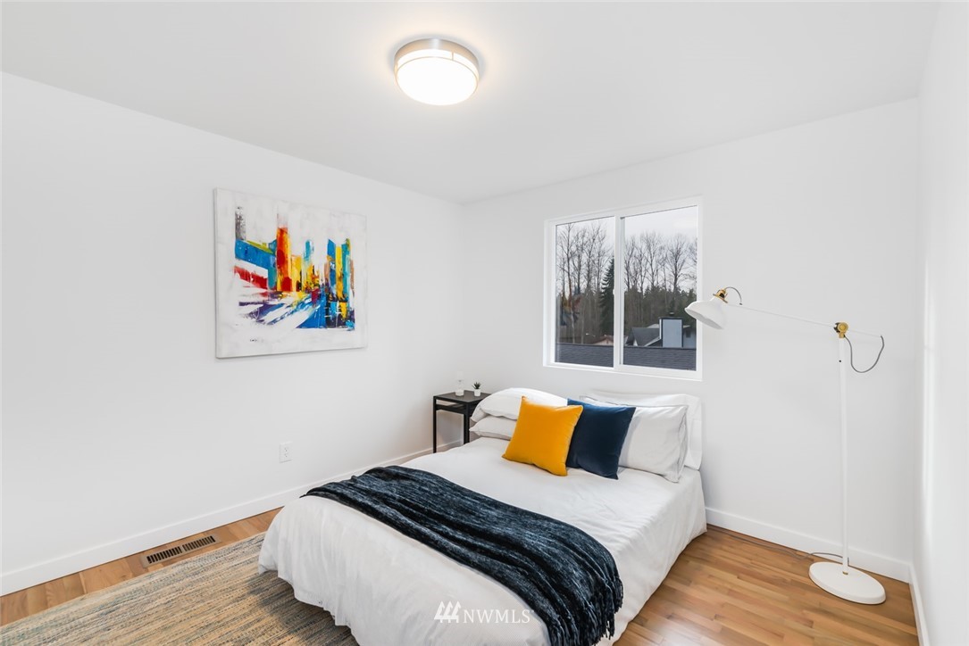13516 Southeast 173rd Place Renton, WA 98058 - Photo 13 of 27 Gallery Image 13