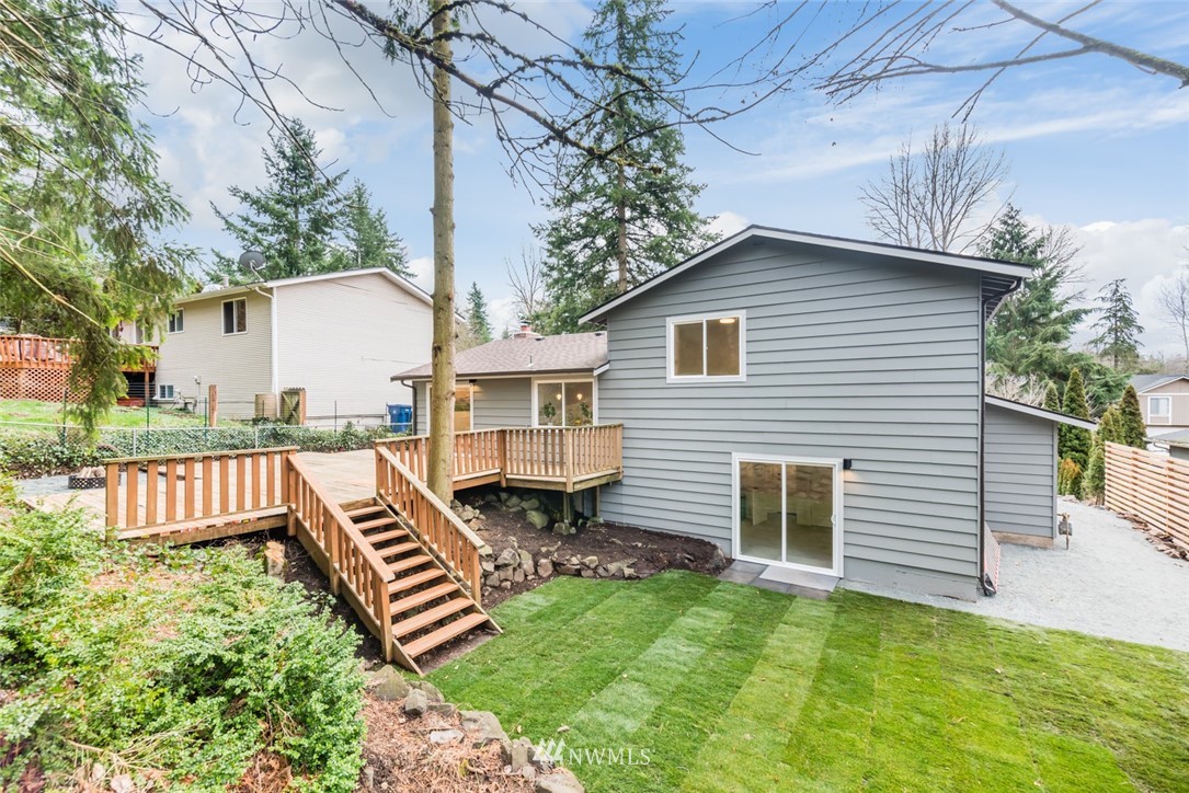 13516 Southeast 173rd Place Renton, WA 98058 - Photo 21 of 27 Gallery Image 21