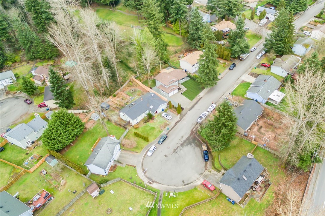 13516 Southeast 173rd Place Renton, WA 98058 - Photo 25 of 27 Gallery Image 25