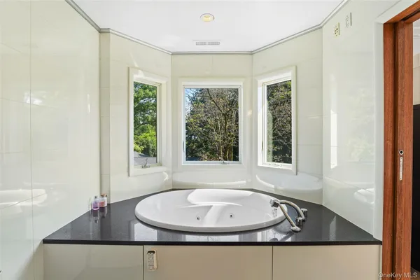 $12,500 | 2 Hudson Street, Hastings-on-Hudson, NY 10706