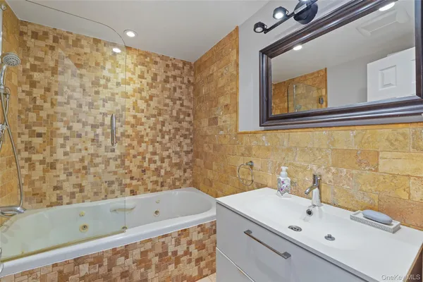 $12,500 | 2 Hudson Street, Hastings-on-Hudson, NY 10706