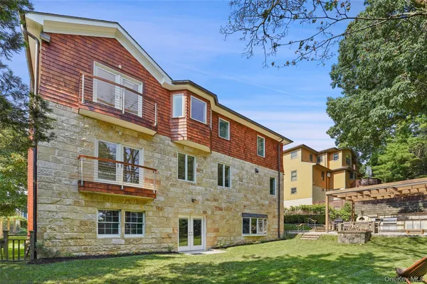 $12,500 | 2 Hudson Street, Hastings-on-Hudson, NY 10706