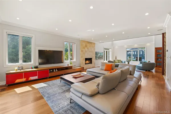 $12,500 | 2 Hudson Street, Hastings-on-Hudson, NY 10706