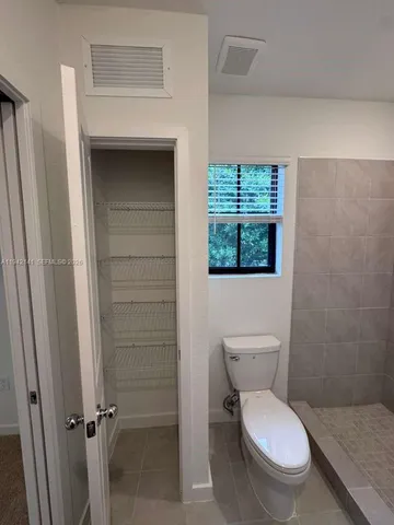 $2,500 | 1549 Northeast 3rd Avenue, Florida City, FL 33034