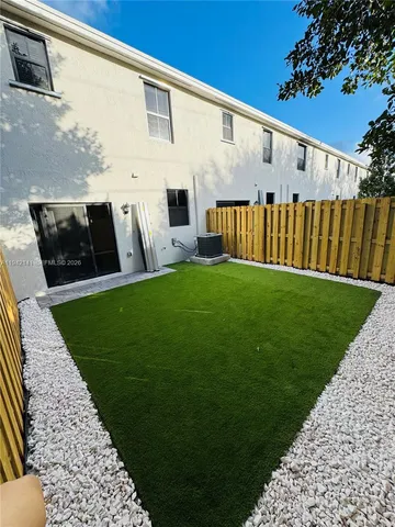 $2,500 | 1549 Northeast 3rd Avenue, Florida City, FL 33034